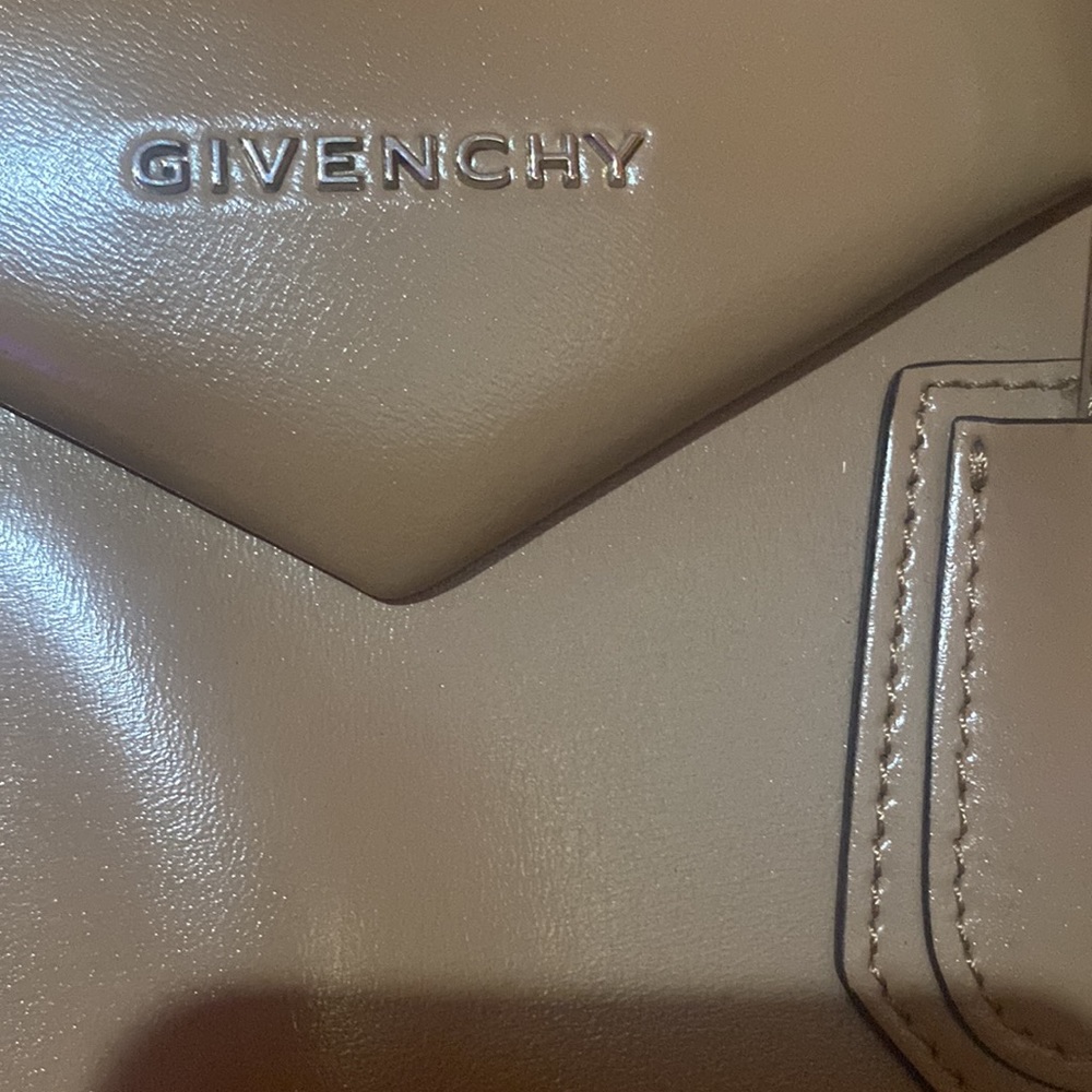 Authentic Givenchy bag - Picture 4 of 6